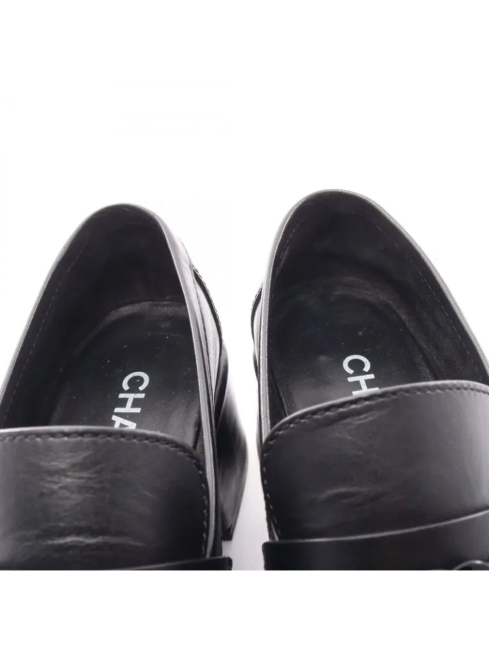 Chanel there are